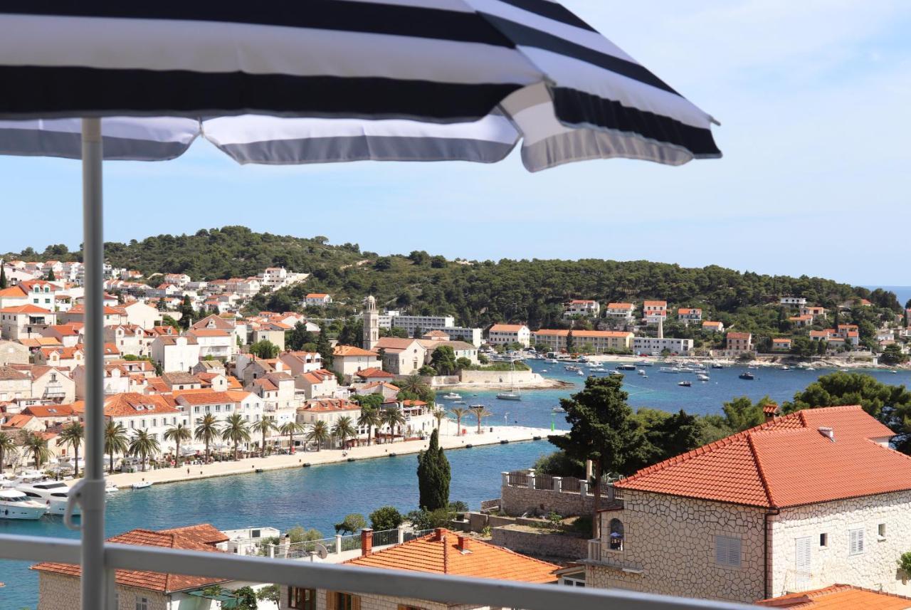 Apartments Frane Đảo Hvar Ngoại thất bức ảnh
