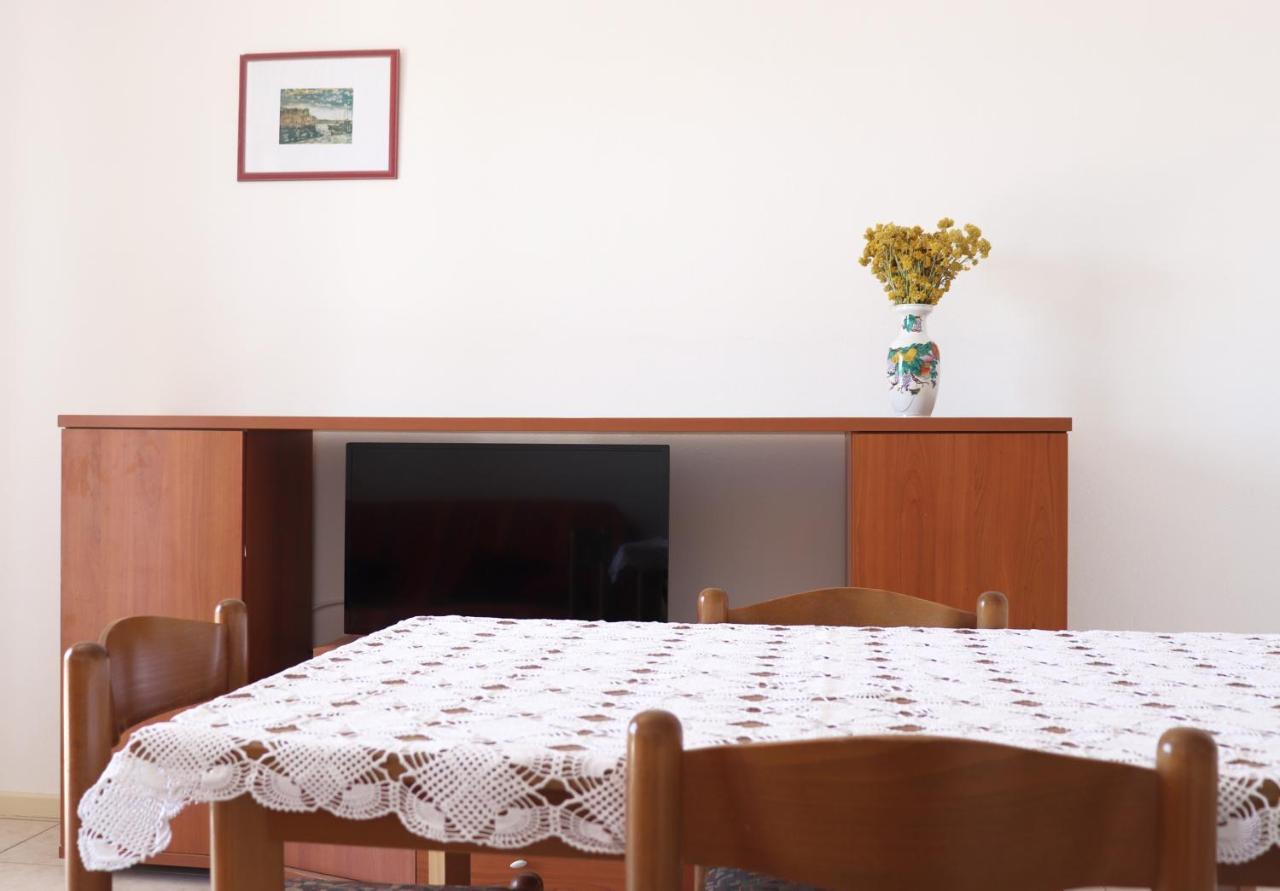 Apartments Frane Đảo Hvar Ngoại thất bức ảnh