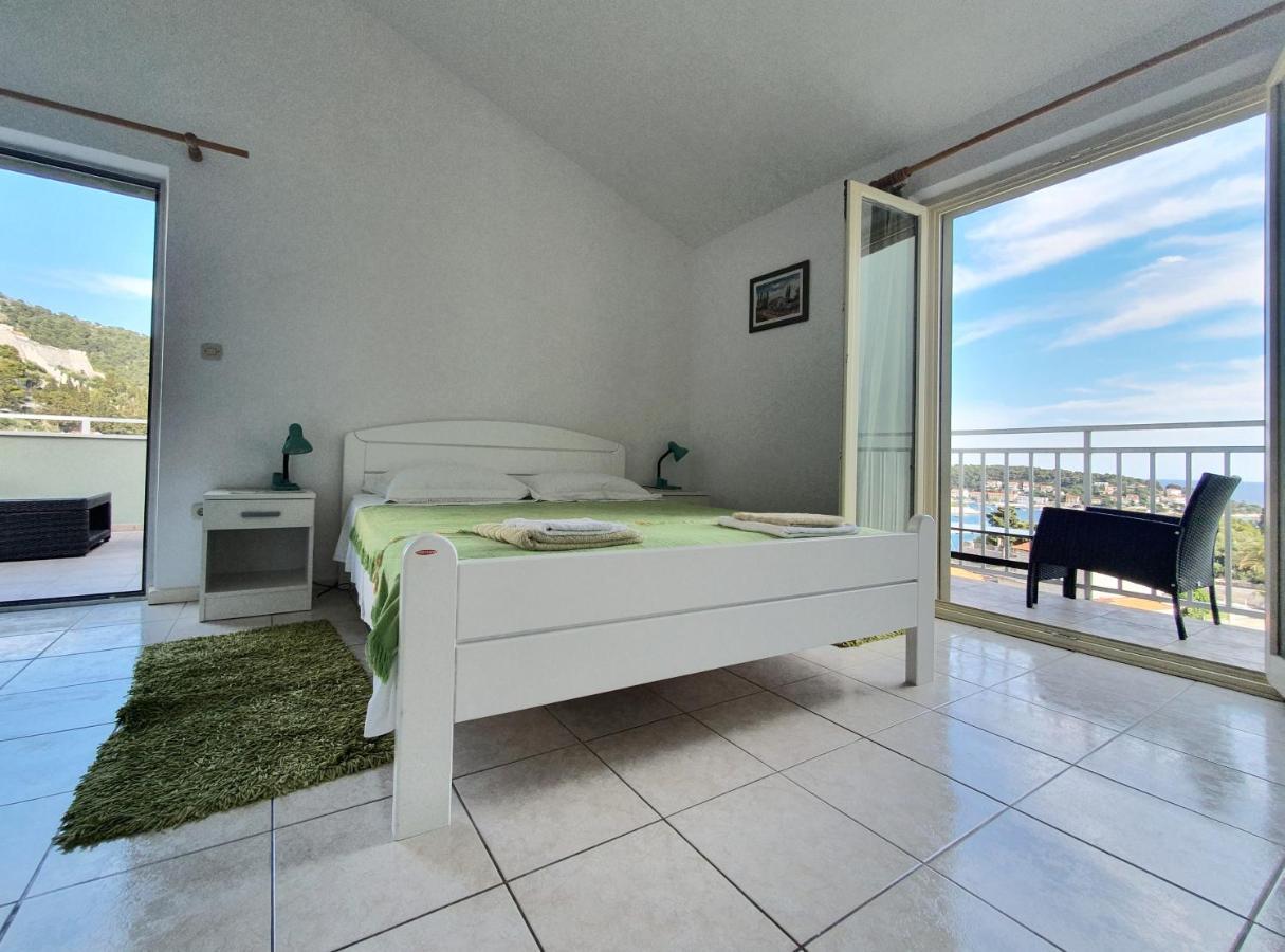 Apartments Frane Đảo Hvar Ngoại thất bức ảnh
